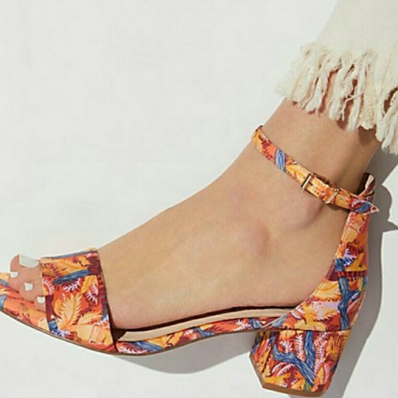 Free People Shoes - ✨HostPick NWOB Free People Marigold Tropical Heels